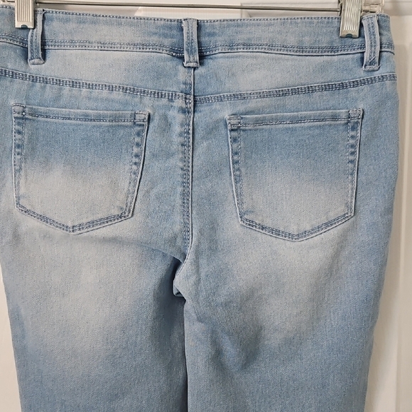 Blue Jeans with Sequined Knee Panels. Size 14 - Picture 3 of 5